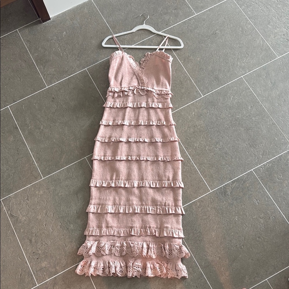 V. CHAPMAN Pink Ruffled Sheath Midi Dress (8)